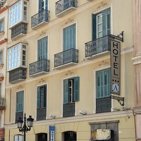 Atarazanas Boutique Малага